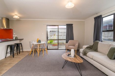 Photo of property in 60b Cutten Street, South Dunedin, Dunedin, 9012