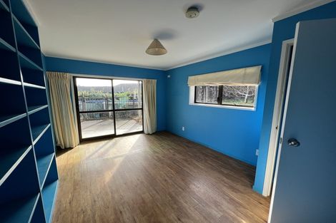 Photo of property in 10 Markham Place, Bucklands Beach, Auckland, 2012