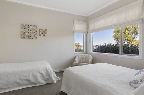 Photo of property in 10 Wakeman Road, Acacia Bay, Taupo, 3330