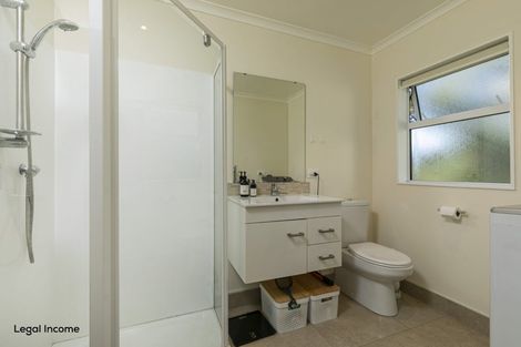 Photo of property in 29d Greenhithe Road, Greenhithe, Auckland, 0632