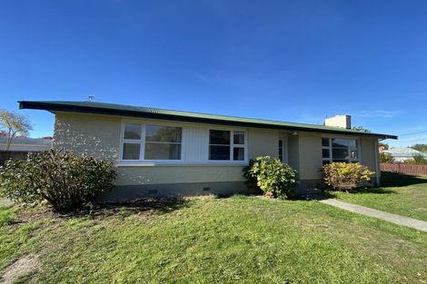 Photo of property in 12 Delph Street, Avonhead, Christchurch, 8042