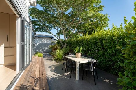 Photo of property in 118 Nile Street, Nelson, 7010