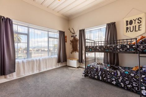 Photo of property in 45 Swinburn Street, Dannevirke, 4930