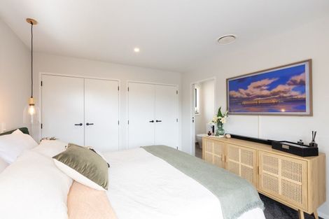 Photo of property in 16 Masters Lane, Waitara, 4320