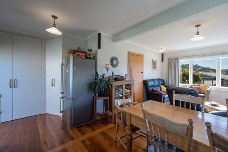 Photo of property in 216 Saint Vincent Street, Toi Toi, Nelson, 7010