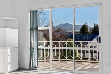 Photo of property in 43 Aotea Crescent, Gore, 9710