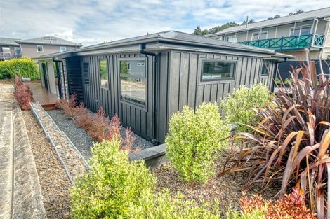 Photo of property in 1 Koe Street, Moana, 7872