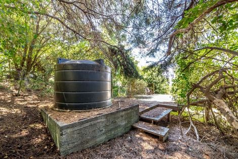 Photo of property in 24 Whangaimoana Beach Road, Whangaimoana, Featherston, 5772