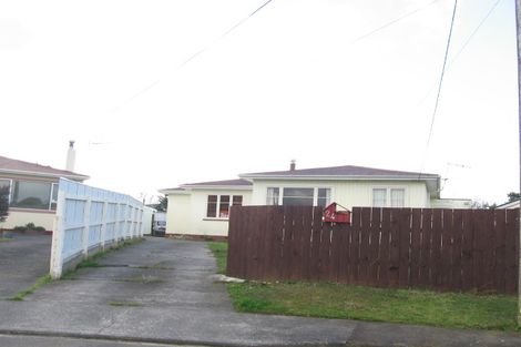 Photo of property in 24 Taylor Avenue, Feilding, 4702