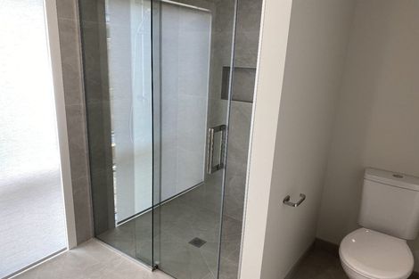 Photo of property in 2 Grove Lane, Omokoroa, 3114