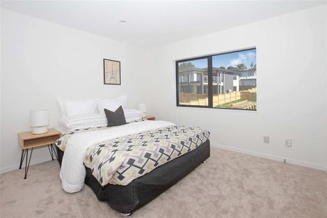 Photo of property in 24 Mettam Drive, Swanson, Auckland, 0614