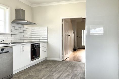 Photo of property in 1/126 Waiwhetu Road, Waterloo, Lower Hutt, 5011