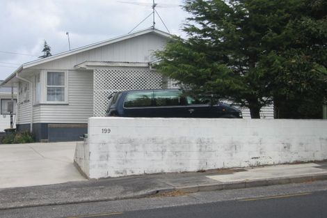 Photo of property in 199 Chivalry Road, Glenfield, Auckland, 0629