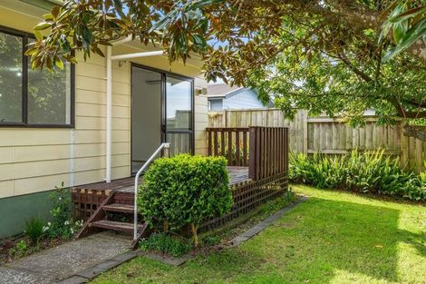Photo of property in 1 Barnett Place, Te Puke, 3119