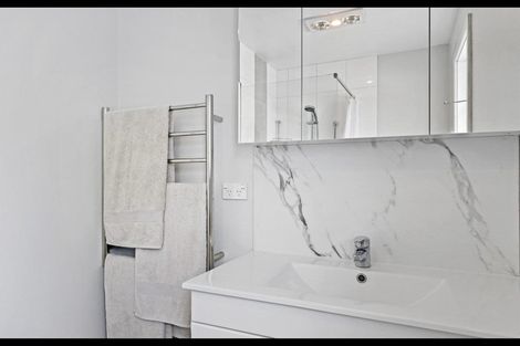 Photo of property in 49c Halswell Road, Hillmorton, Christchurch, 8025