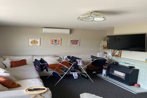 Photo of property in 33 Colwyn Street, Bryndwr, Christchurch, 8053