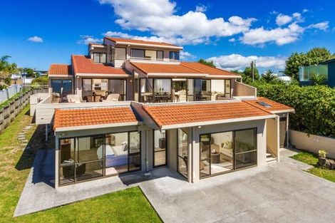 Photo of property in 34 Firth Road, Torbay, Auckland, 0630