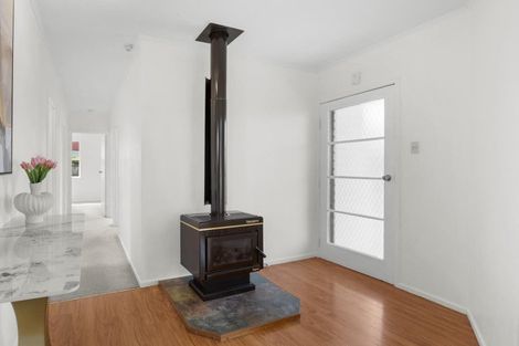 Photo of property in 29 Cardiff Road, Pakuranga, Auckland, 2010