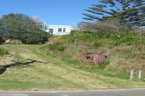 Photo of property in 611 Waitarere Beach Road, Waitarere Beach, Levin, 5510