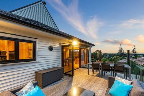 Photo of property in 13 Frances Street, Waikanae Beach, Waikanae, 5036