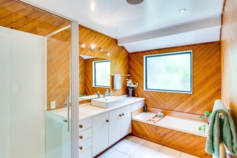 Photo of property in 45 Whiting Crescent, Greenmeadows, Napier, 4112