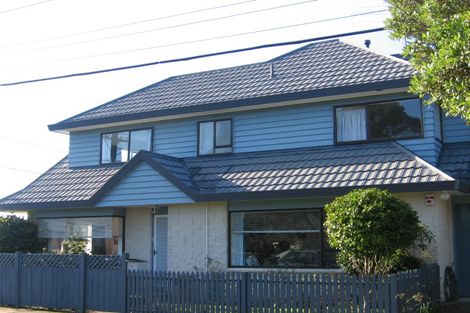 Photo of property in 1 Riddiford Street, Hutt Central, Lower Hutt, 5011