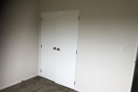 Photo of property in 1 Kona Crescent, Henderson, Auckland, 0610