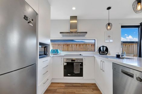 Photo of property in 40 Tara Crescent, Woodend, 7610