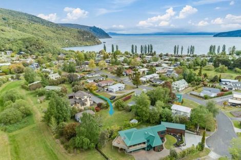 Photo of property in 19 Angela Place, Kinloch, Taupo, 3377