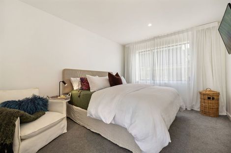 Photo of property in 20 Howden Drive, Jacks Point, 9371