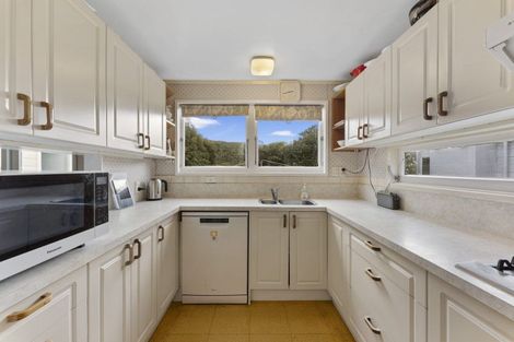 Photo of property in 14 Haast Close, Kelson, Lower Hutt, 5010