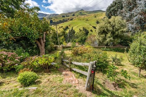 Photo of property in 8 Shadbolts Road, Pigeon Bay, Akaroa, 7583