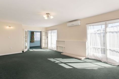 Photo of property in 103 Bassett Street, Burwood, Christchurch, 8083