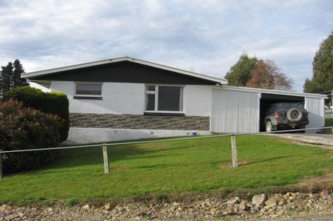 Photo of property in 69 Whitehaven Street, Lawrence, 9532