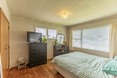 Photo of property in 3 Armour Place, Onekawa, Napier, 4110