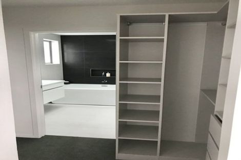 Photo of property in 68a Arran Road, Browns Bay, Auckland, 0630