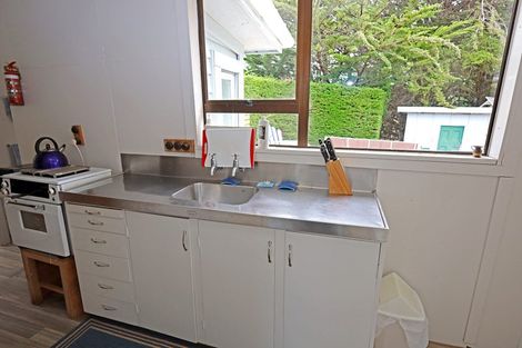 Photo of property in 1 Peace Street, Taieri Beach, Taieri Mouth, 9091
