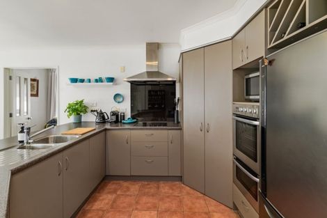 Photo of property in 118 Rimuvale Street, Pukehangi, Rotorua, 3015