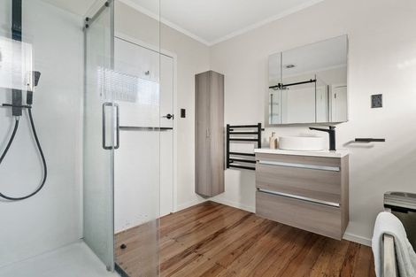 Photo of property in 23 Royston Street, Rosehill, Papakura, 2113