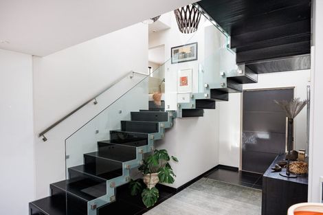 Photo of property in 25 Trent Avenue, Hokowhitu, Palmerston North, 4410