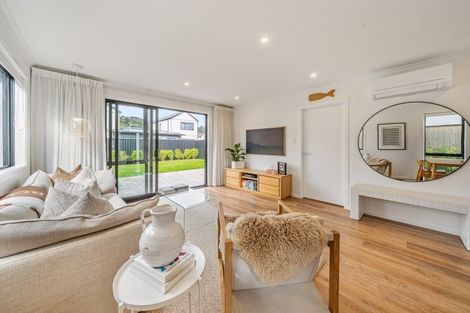 Photo of property in 7 Orongomai Street, Wallaceville, Upper Hutt, 5018
