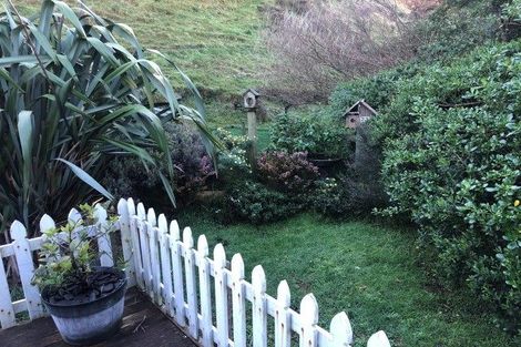 Photo of property in 243 Grays Road, Pauatahanui, Porirua, 5381