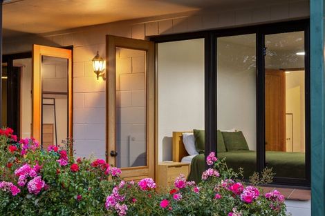 Photo of property in 7 Sycamore Place, Wanaka, 9305