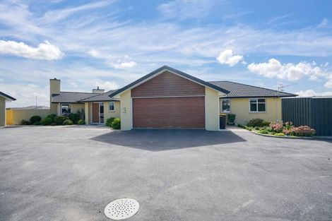 Photo of property in 3 Court Of Ascot, Seaward Bush, Invercargill, 9812