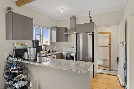 Photo of property in 38 Sweetman Avenue, Paraparaumu Beach, Paraparaumu, 5032