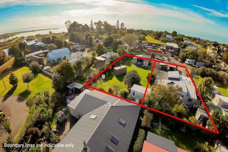 Photo of property in 21 Grove Road, Haumoana, 4102