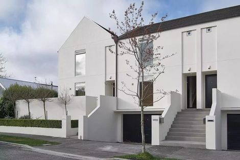 Photo of property in 8 Cheltenham Street, Merivale, Christchurch, 8014