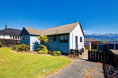 Photo of property in 22 Bayview Street, Kaikoura, 7300