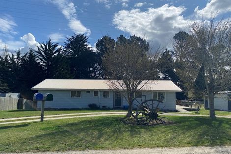 Photo of property in 3 Hill Street, Macraes, Palmerston, 9483