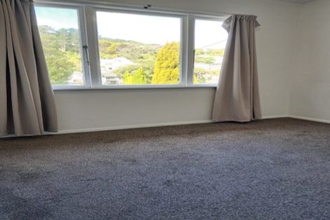 Photo of property in 107 Parkvale Road, Karori, Wellington, 6012